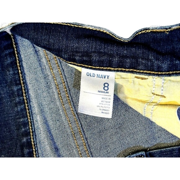 Old Navy flirt size 8 Blue mid rise Capri crop Denim stretchy - Picture 12 of 12